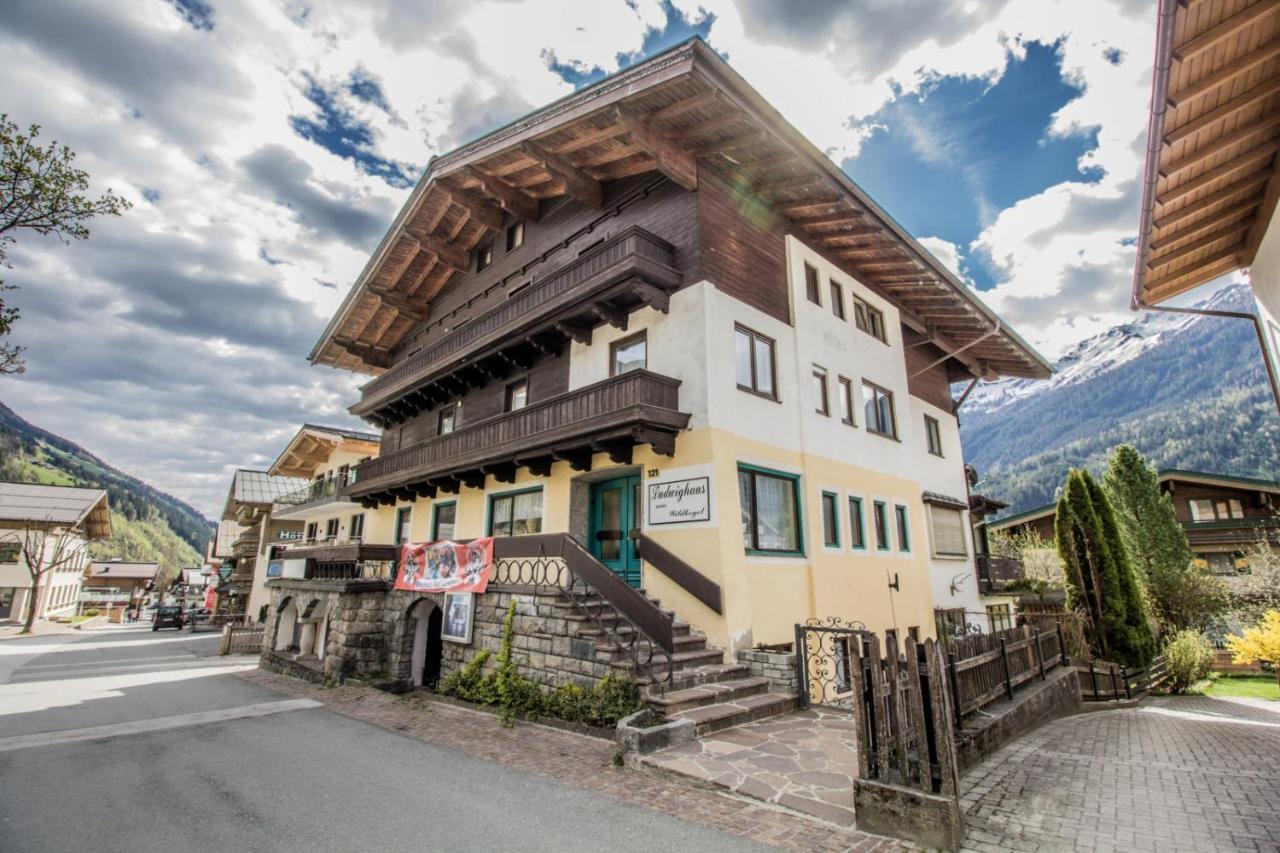 Ludwighaus Apartment Neukirchen am Grossvenediger Exterior photo